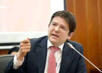 Indignación por demanda de sindicato contra Miguel Uribe: piden pérdida de investidura