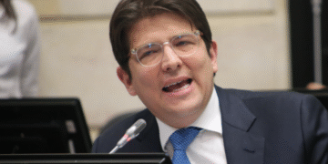 Miguel Uribe es sometido a una cirugía de urgencia por sangrado intracraneal