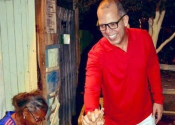 El pastor Alfredo Saade será el nuevo jefe de gabinete de Petro