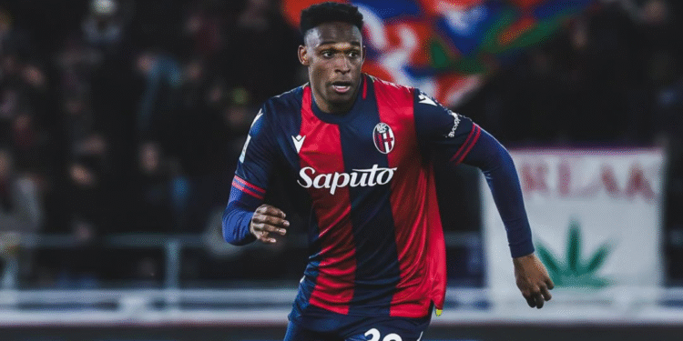 Aston Villa, el nuevo pretendiente en la Premier League tras Jhon Lucumí