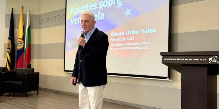 Expresidente Uribe rechaza atentado contra el precandidato de su partido