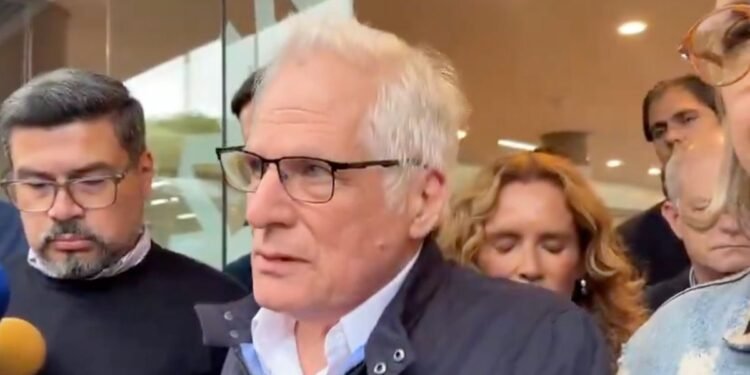 Padre de Miguel Uribe