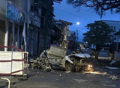 Noche violenta en el Cauca: explotan dos carros bomba