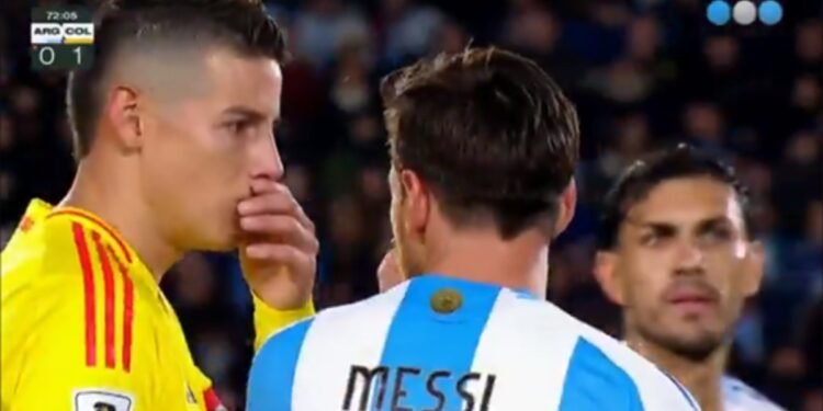 James Rodríguez y Lionel Messi