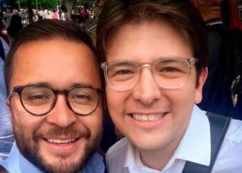 Impactante relato de concejal Andrés Barrios, quien estaba con Miguel Uribe durante atentado: “Milagrosamente apareció una ambulancia”