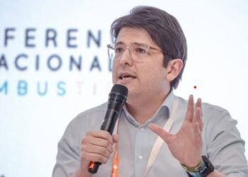Estado de Miguel Uribe Turbay “reviste la máxima gravedad y el pronóstico es reservado”: Fundación Santa Fe