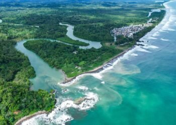 Alerta de tsunami en Colombia: cuatro departamentos activan protocolos