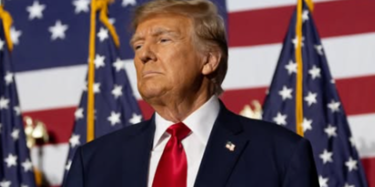 Trump amenaza con aumentar arancel a países que se alineen con los Brics: ¿afectará a Colombia?