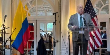 Embajador en Washington pide cita al Departamento de Estado para hablar sobre carta del presidente Petro