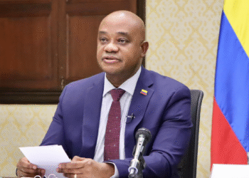 Luis Gilberto Murillo critica declaraciones de Petro