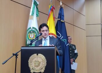 Procuraduría abre investigación al exdirector de la DIAN, Luis Carlos Reyes