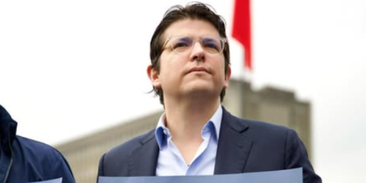 Miguel Uribe muestra mejoría: entró en proceso de neurorehabilitación