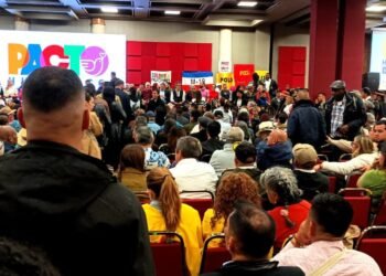 Una izquierda “superpoderosa” busca repetir presidencia en 2026