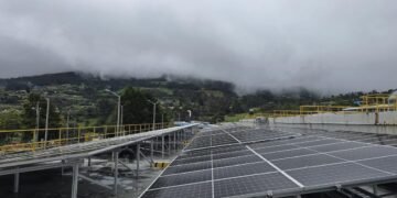 Bogotá pone en marcha primer parque solar