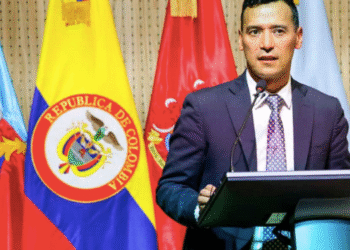 “Tenemos que desarrollar una capacidad antidrones”: Ministro de Defensa