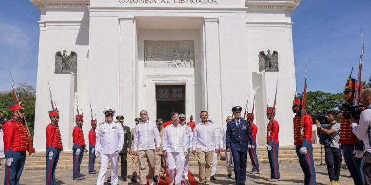Presidente Petro exhorta a “construir una humanidad libre, donde nadie se arrodille ante nadie”