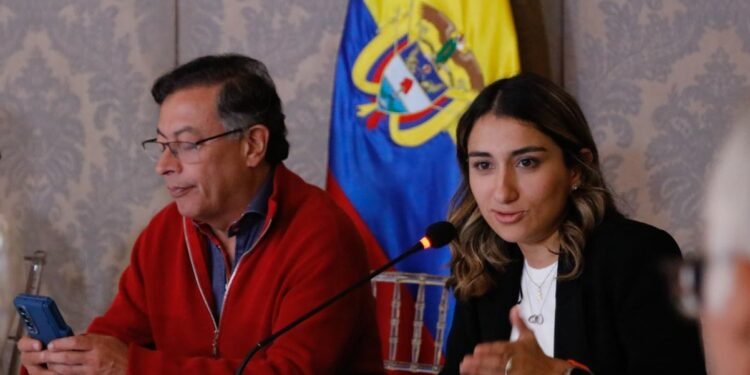 “Buen viento y buena mar”: el mensaje de despedida de Petro a Laura Sarabia