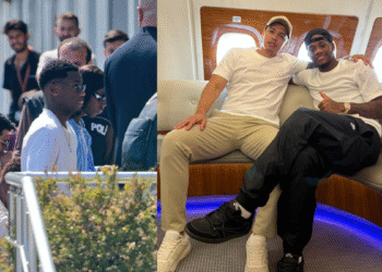 Jhon Durán ya está en Turquía para firmar con el Fenerbahce de José Mourinho