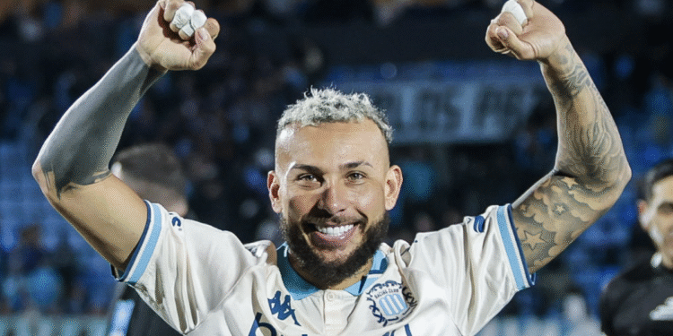 Duván Vergara marca su primer gol y le da el triunfo a Racing ante Belgrano