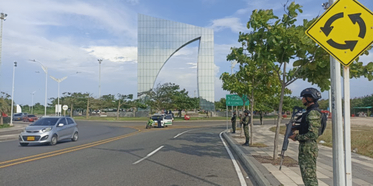 Atentado extorsivo en Barranquilla deja una mujer fallecida en su lugar de trabajo