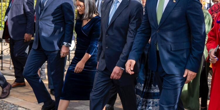 Exministro de justicia denunció penalmente a Saade por promover la reelección