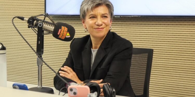 Claudia López y sus propuestas sobre seguridad: “Cárceles y plomo para los criminales, todo el que les quepa”