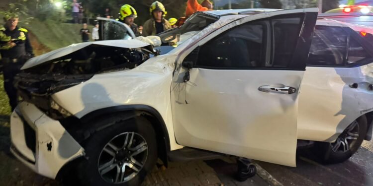 Se accidentó camioneta del esquema de seguridad del precandidato Daniel Palacios: hay nueve heridos