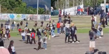 Asistentes de Hip hop al parque, en Bogotá, agredieron con piedras y botellas a policías