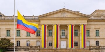 Gobierno decretó un día de duelo por asesinato de Miguel Uribe