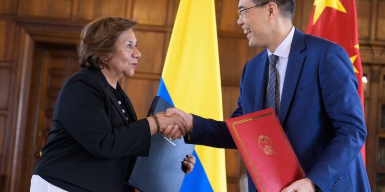 Colombia y China, cada vez más cerca