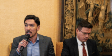 Juan Carlos Florián pide que lo llamen “ministra de la igualdad”: ‘Me llamo en femenino”