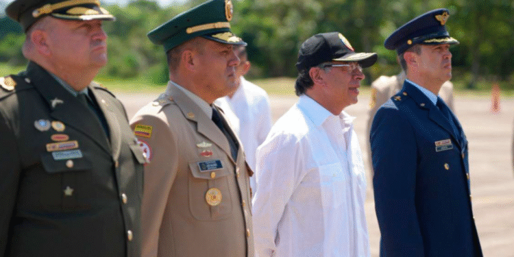 Gustavo Petro desconoce la soberanía de Perú sobre la isla Santa Rosa