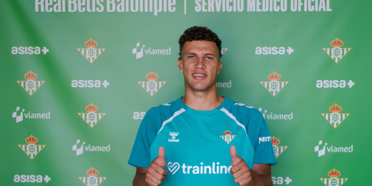 Nelson Deossa es nuevo jugador del Betis: oficializan su llegada desde Monterrey