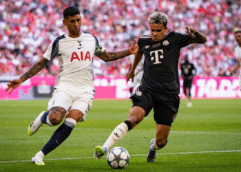 Primeras críticas a Luis Díaz en el Bayern Múnich tras debut como titular en amistoso contra Tottenham