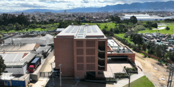Pese a duelo decretado por Alcaldía de Bogotá por muerte de Miguel Uribe, colegios distritales tendrán clases