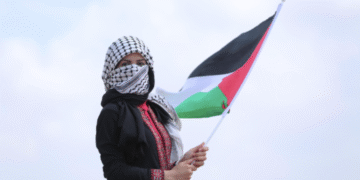 Reino Unido, Canadá y Australia reconocen oficialmente el Estado de Palestina