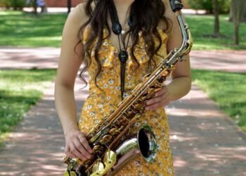 Mambos con Swing, la llamativa propuesta musical de una colombiana, que exalta los ritmos latinos en el mundo