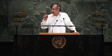 Petro pide abrir proceso contra Trump por muertes en el Caribe