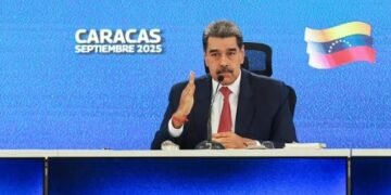¿Con artillería rusa? Venezuela inició ejercicios militares en isla del Caribe, en respuesta a Estados Unidos