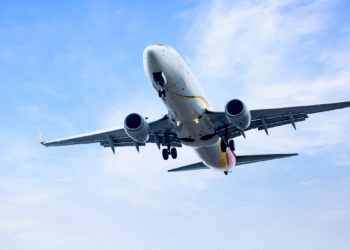 Video: terror en vuelo de Air China por explosión de batería de litio