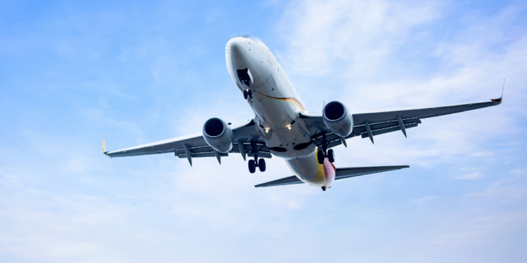 Video: terror en vuelo de Air China por explosión de batería de litio