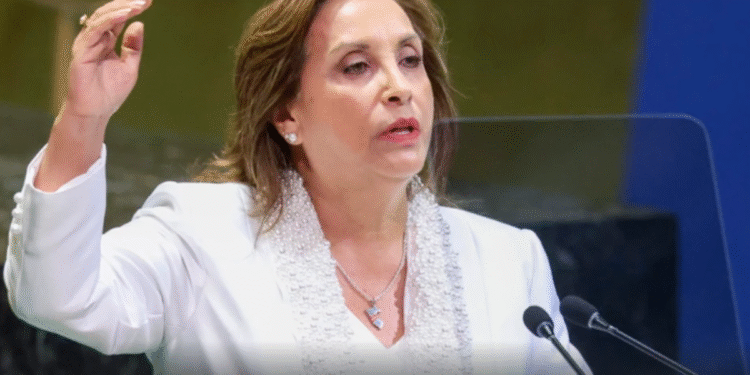 El Congreso de Perú destituye a Diana Boluarte por su “permanente incapacidad moral”