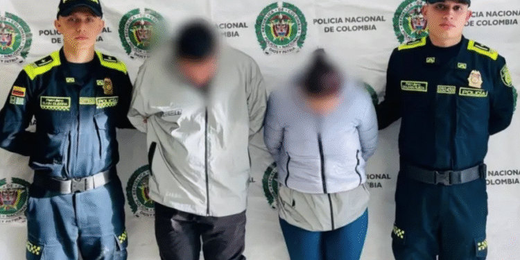 Capturan al padre y a su actual pareja por abusar de su hijo de 11 años