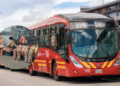 Polémica: vendedora montó en Transmilenio una plaza de mercado
