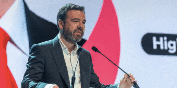 Alcalde Galán le hace una promesa a familia de joven de Los Andes asesinado en Halloween