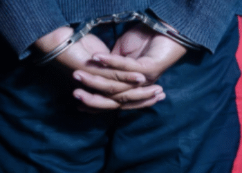 En estación de Policía de Barrios Unidos se fugaron cuatro presos tras motín