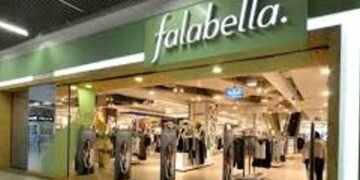 ¿Quiénes están detrás de la instalación de petardos en tres concurridas tiendas de Falabella en Bogotá?