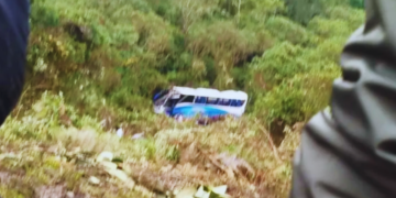 Un muerto y siete heridos dejó caída de bus a un abismo en carreteras de Norte de Santander