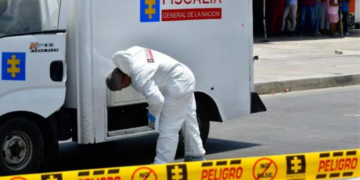 Hallan a cuatro personas muertas