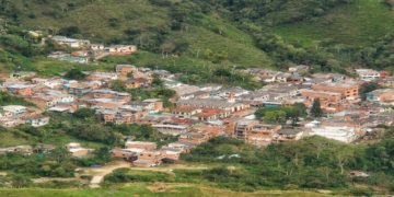 Menor de 14 años fue asesinada en presunto ataque del Clan del Golfo en Antioquia